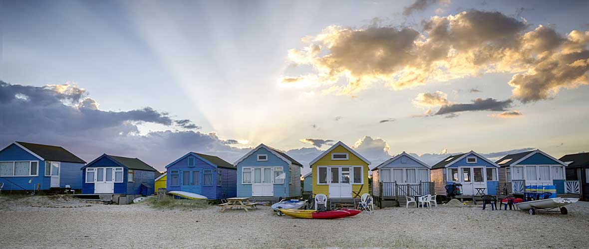 beach_huts_at_hengistbury_head